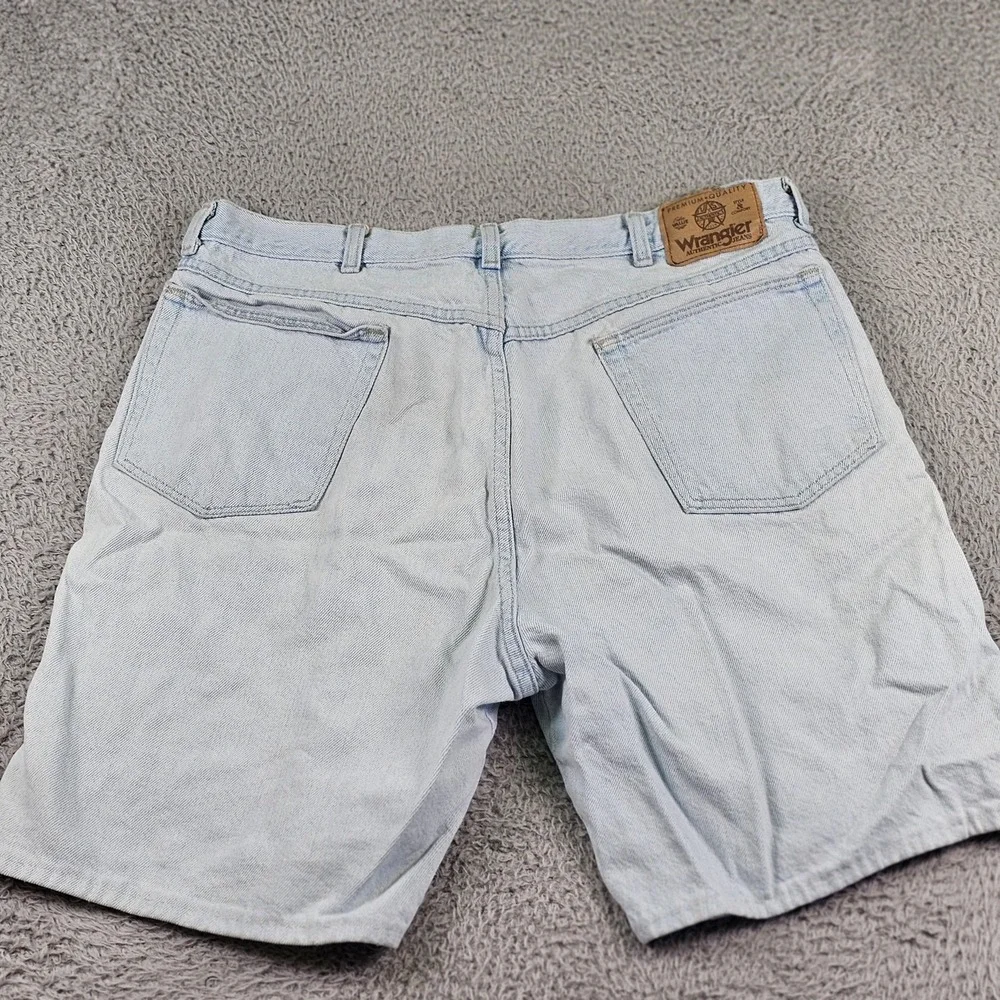 Wrangler Denim Shorts Mens 38 Relaxed Fit Jean Vintage Blue‎ Light Wash Casual